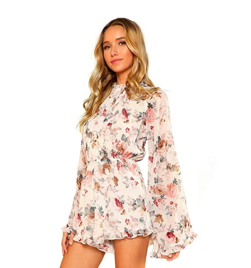 блузка Romwe Ruffle Bell Sleeve Romper