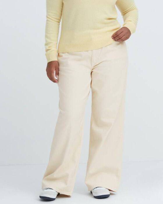 Low Rise Baggy Fit Jeans